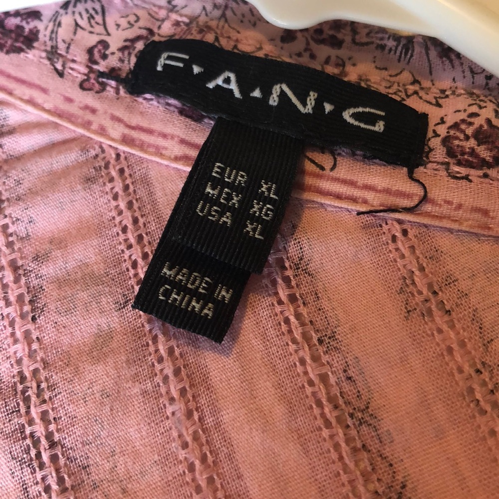 Pink button up - Picture 4 of 6